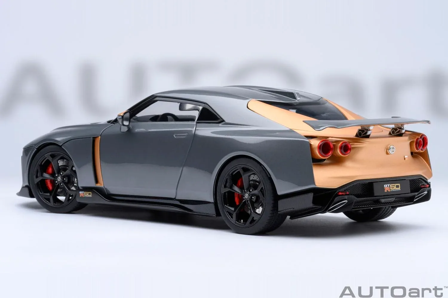 Autoart 1/18 Nissan GT-R50 Italdesign Gray Gold Diecast Model 77510 - Image 2